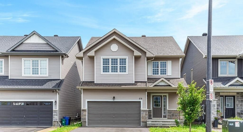 STUNNING 4-BEDROOM HOME WITH UPGRADES!