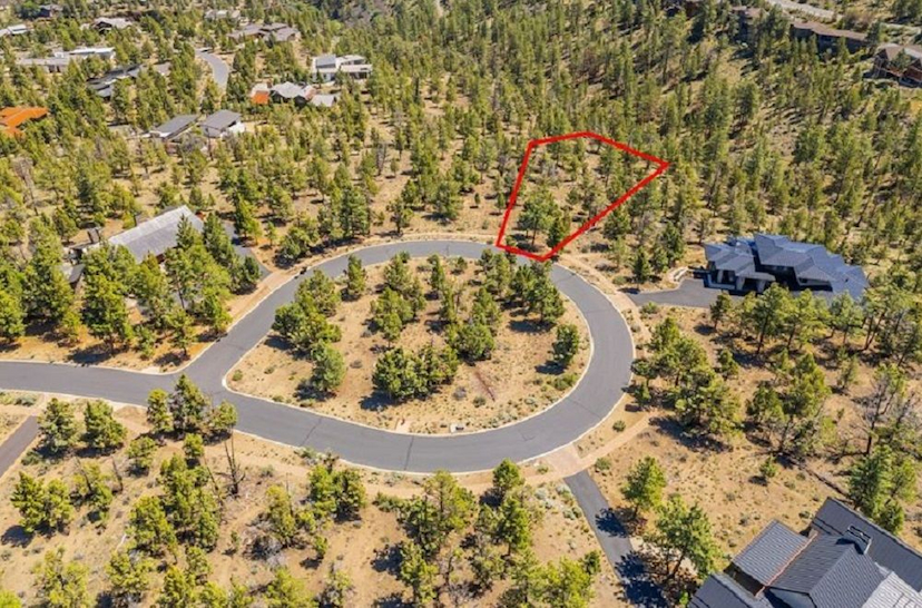 BEAUTIFUL AND SERENE ONE-ACRE+ HOMESITE IN NORTH RIM