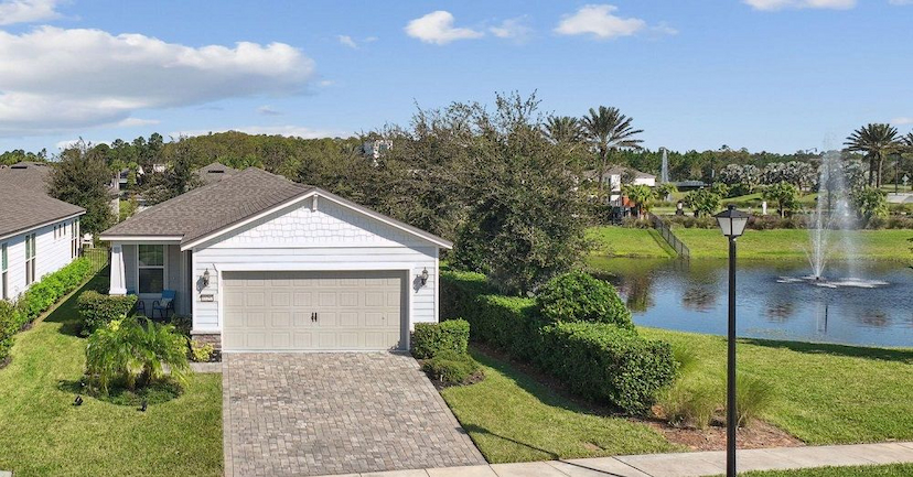 CONVENIENT LOCATION IN DELWEBB AT ETOWN