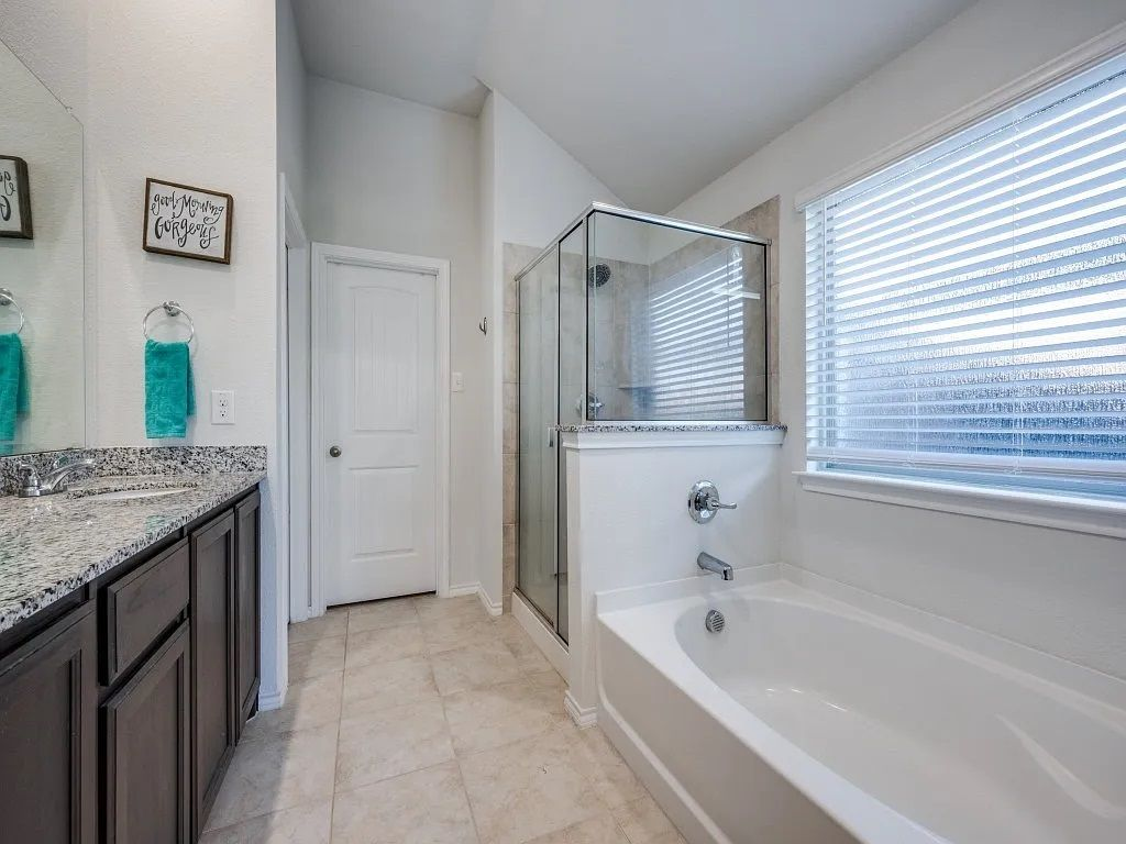 property-image-25