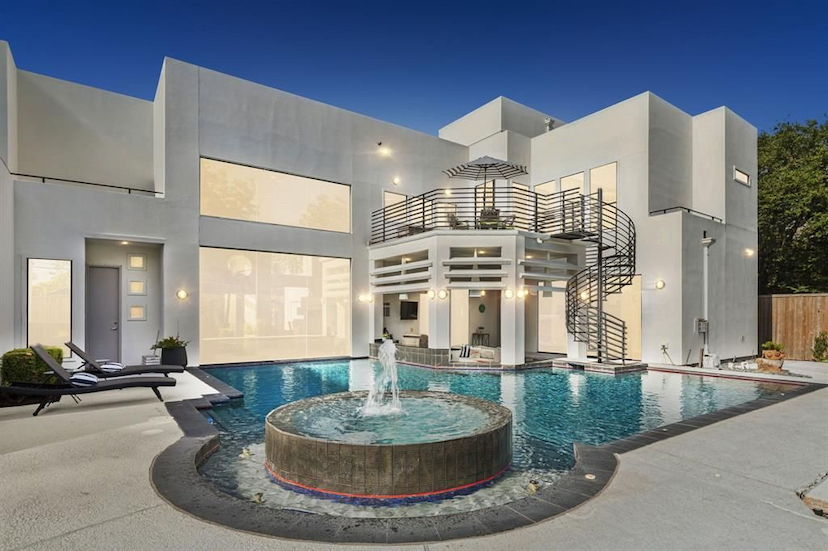 6122 LINDEN LN