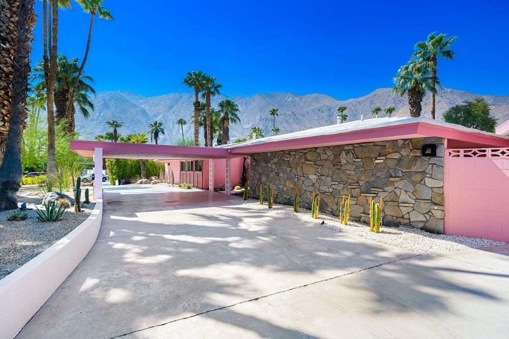 FEATURED PROPERTY