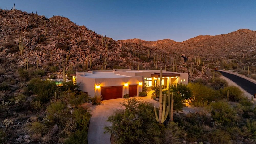 EXQUISITE CONTEMPORARY LIVING IN CANYON PASS