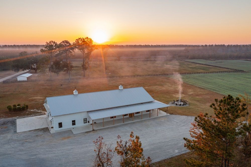 1821-ACRE HAVEN OF NATURAL BEAUTY