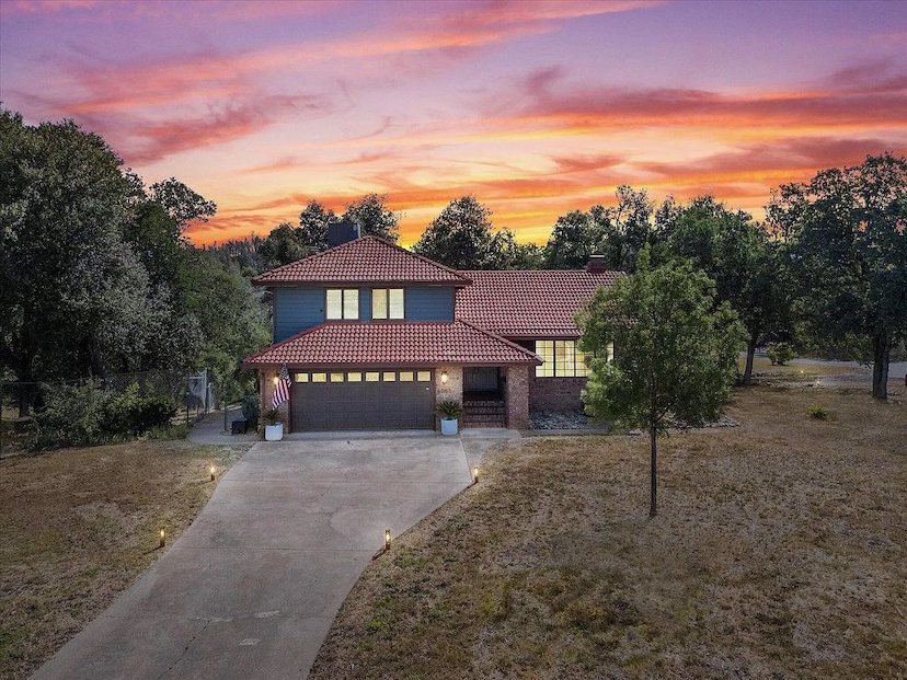 8753 GLENDIVE LN