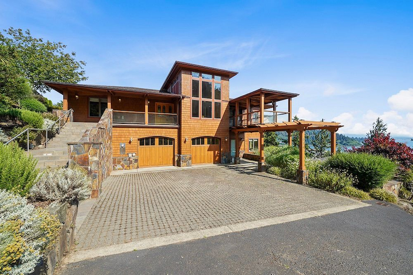 614 GINGER AVE