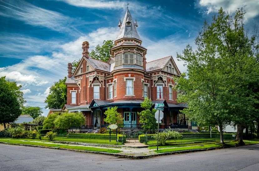 THE EMPRESS OF LITTLE ROCK