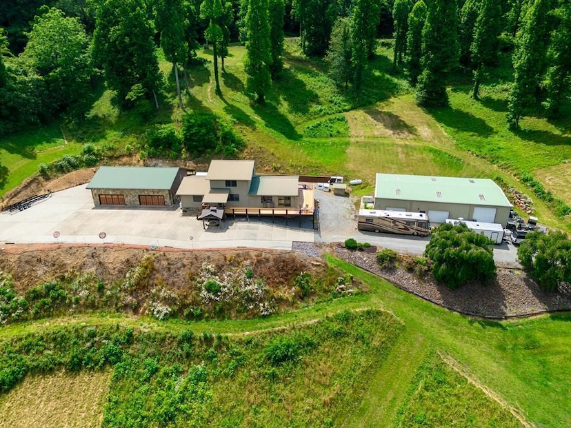 153 ALTHEA RIDGE RD