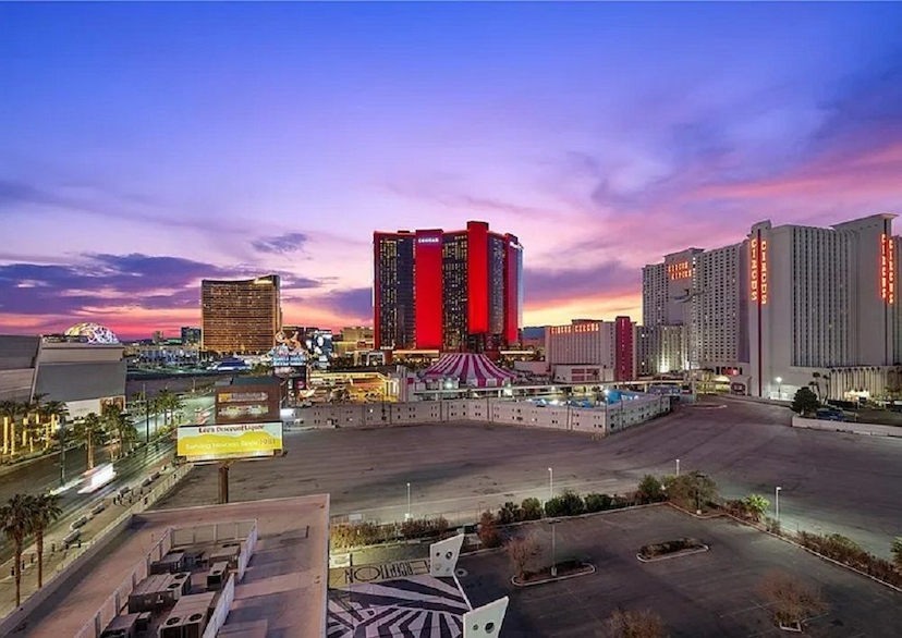 2700 LAS VEGAS BLVD #809