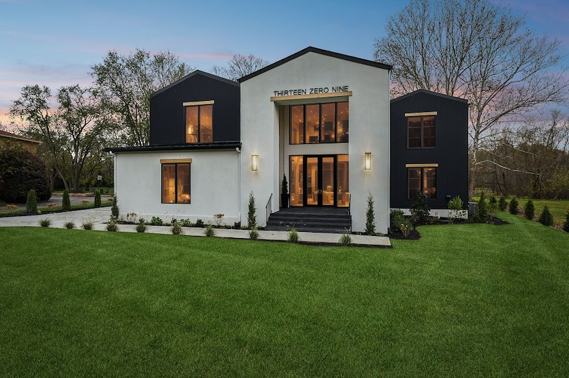 ULTIMATE LUXURY RETREAT
