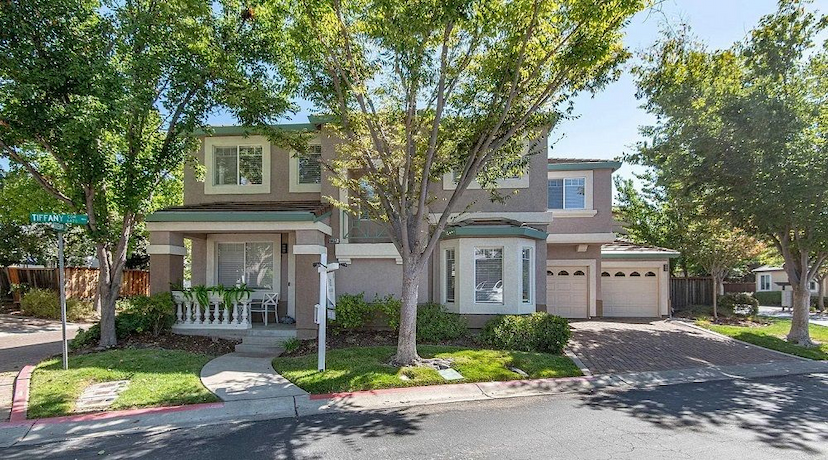 STYLISH LIVERMORE OASIS