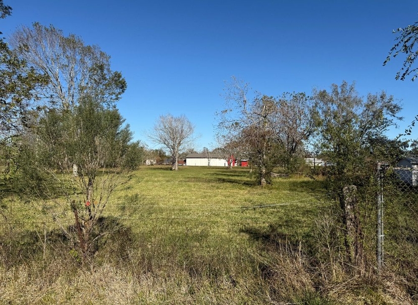 RURAL RETREAT, ENDLESS POSSIBILITIES AWAIT