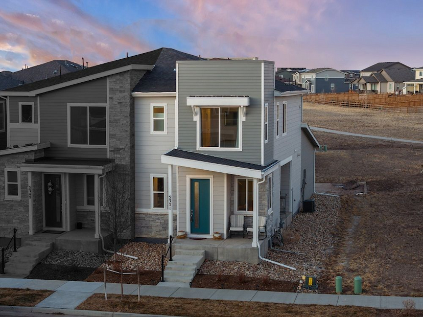 LUXURY, STYLE, AND UNBEATABLE CONVENIENCE – A MUST-SEE HOME!