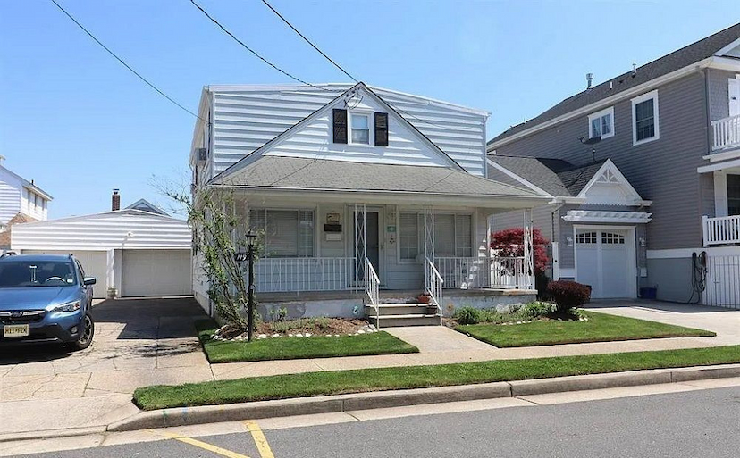 119 North 34th Avenue