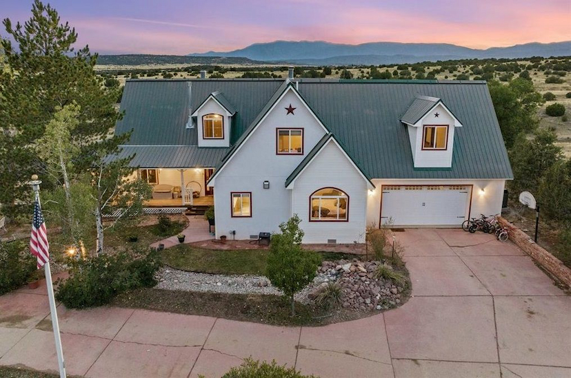 RANCH HOUSE MASTERPIECE