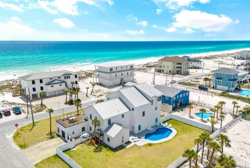 MODERN ELEGANCE, EXPANSIVE GULF VIEWS, PRIVATE POOL