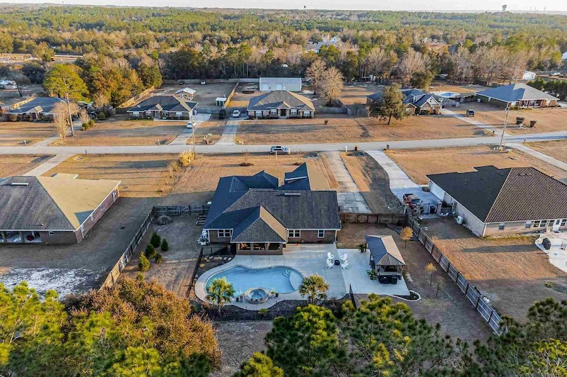 STUNNING EXQUISITE ESTATE