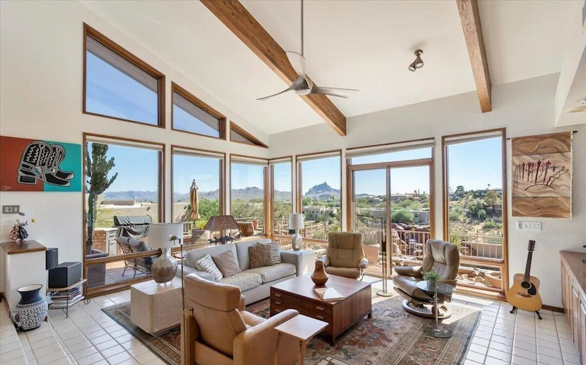 OVER 1 ARCE OF SPECTACULAR VIEWS