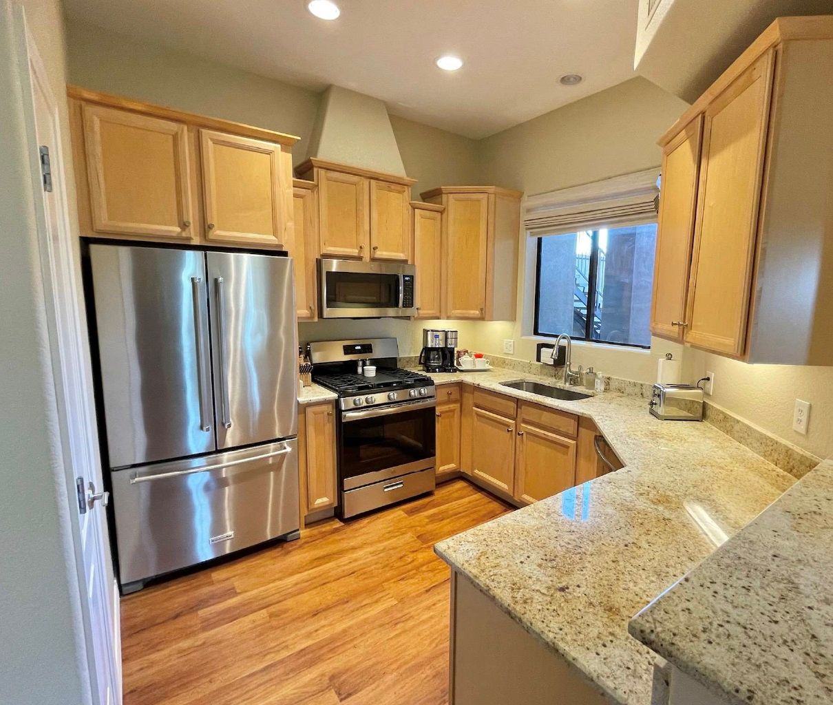 property-image-3