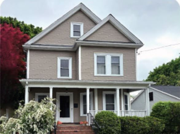 24 MILLS ST
