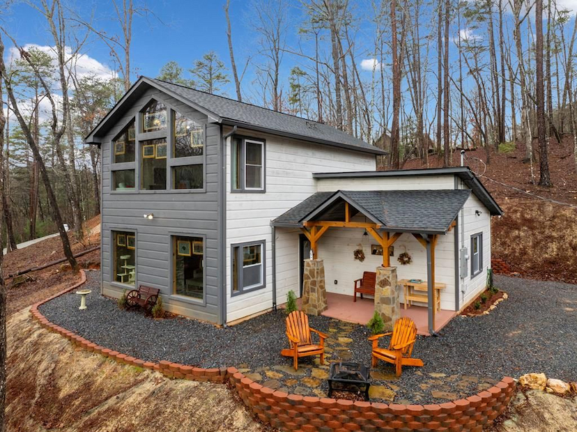 180 ECHO LN