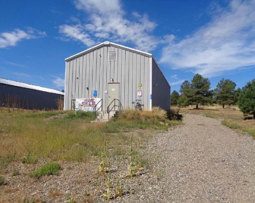 156 INDUSTRIAL CIRCLE