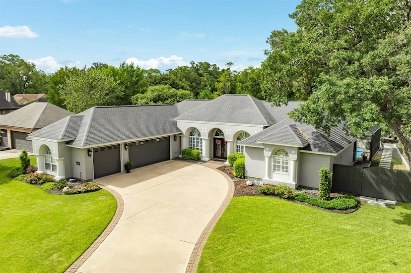 103 HARVARD OAKS DR