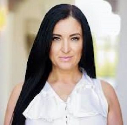 Bettina Reisenauer-Grimsley