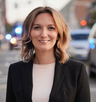 Dina Kahriman