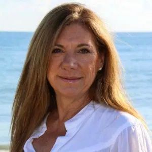 Donna Benton