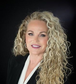 Elizabeth Owens
