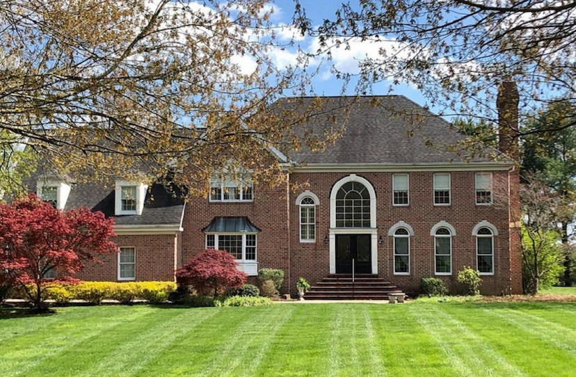 1 SPRINGHILL FARM CT