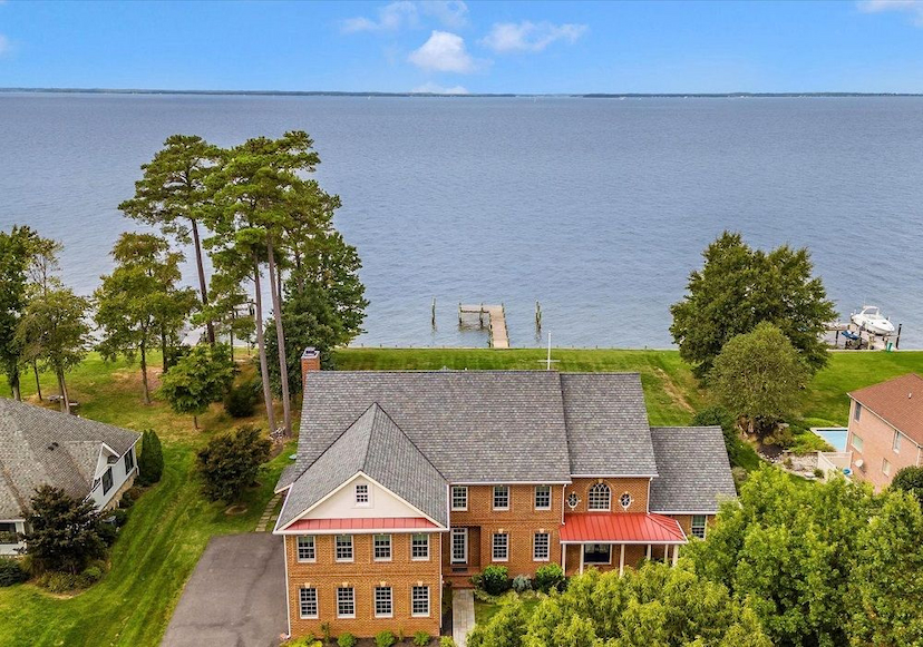 231 LIGHTHOUSE VIEW DR