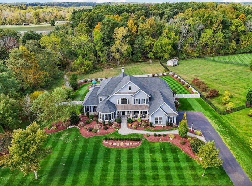 ELEGANT ESTATE