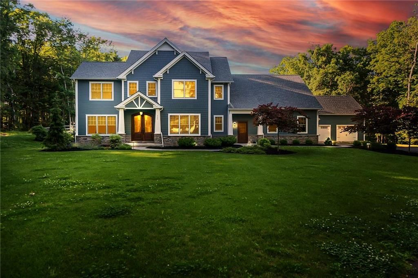 POCONOS LUXURY ESTATE