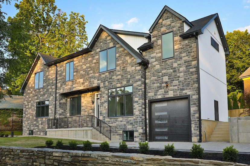 MODERN LIVING IN MOUNT AIRY