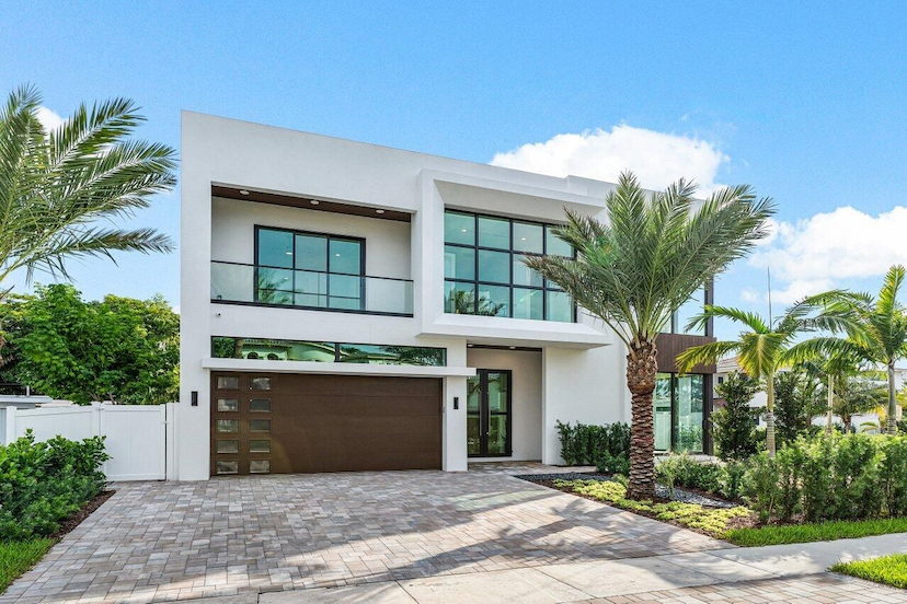 400 NE 4TH STREET