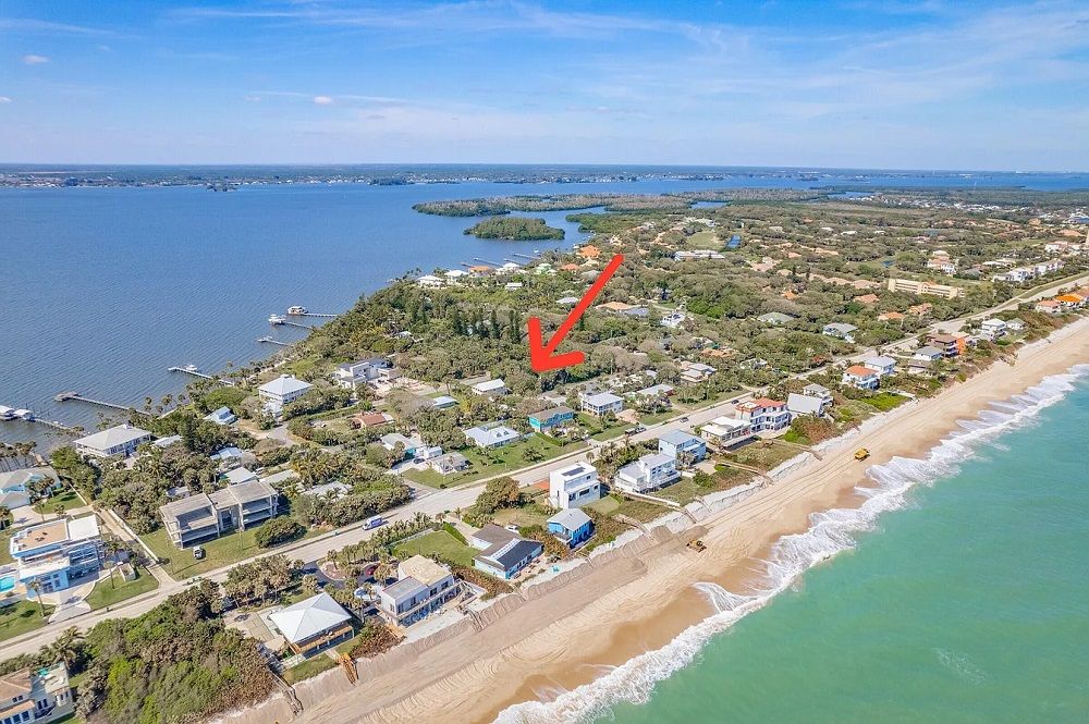 COASTAL LIVING IS JUST A SHORT DRIVE AWAY...