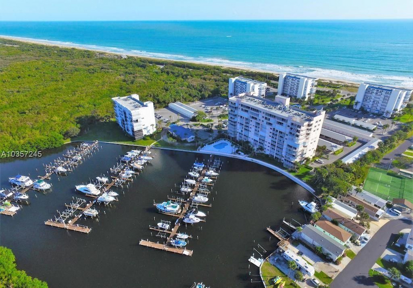 5151 N HIGHWAY A1A #414