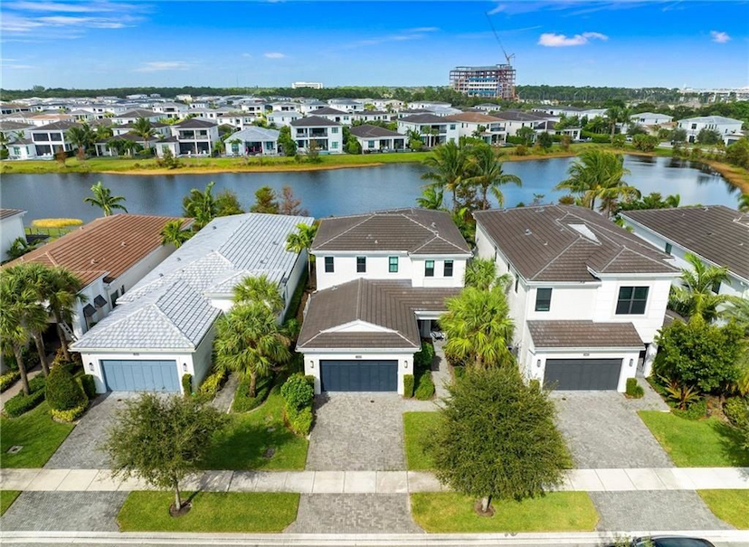 13689 ARTISAN CIRCLE