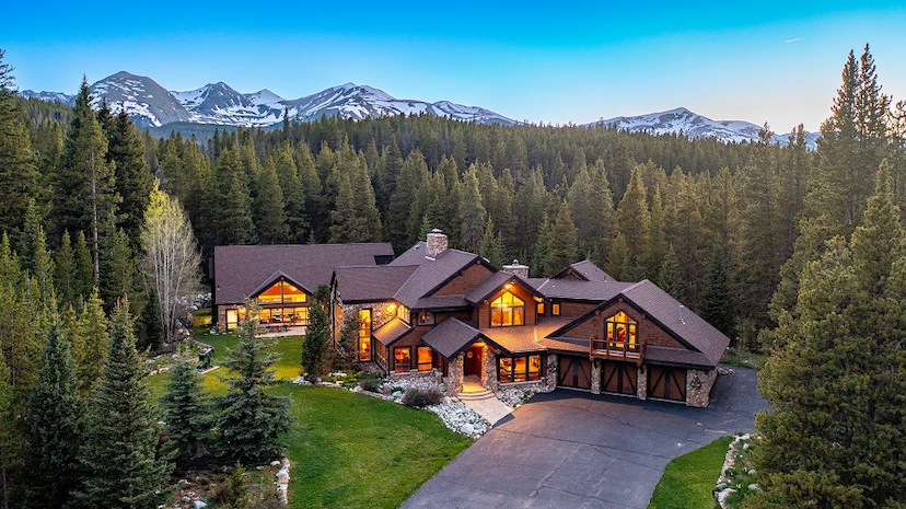 A RARE MOUNTAIN ESTATE IN BRECKENRIDGE’S PRESTIGIOUS SPRUCE VALLEY RANCH