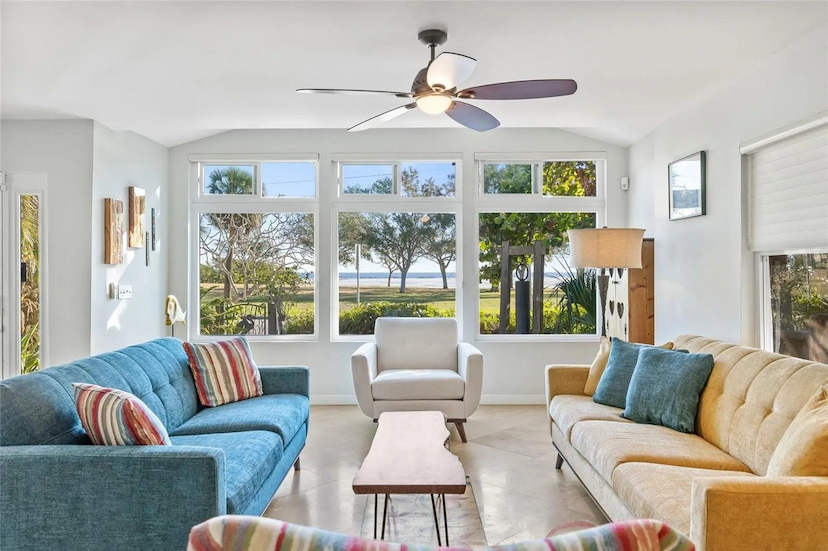 STUNNING WATER VIEWS OF TAMPA BAY IN THE OLD SOUTHEAST