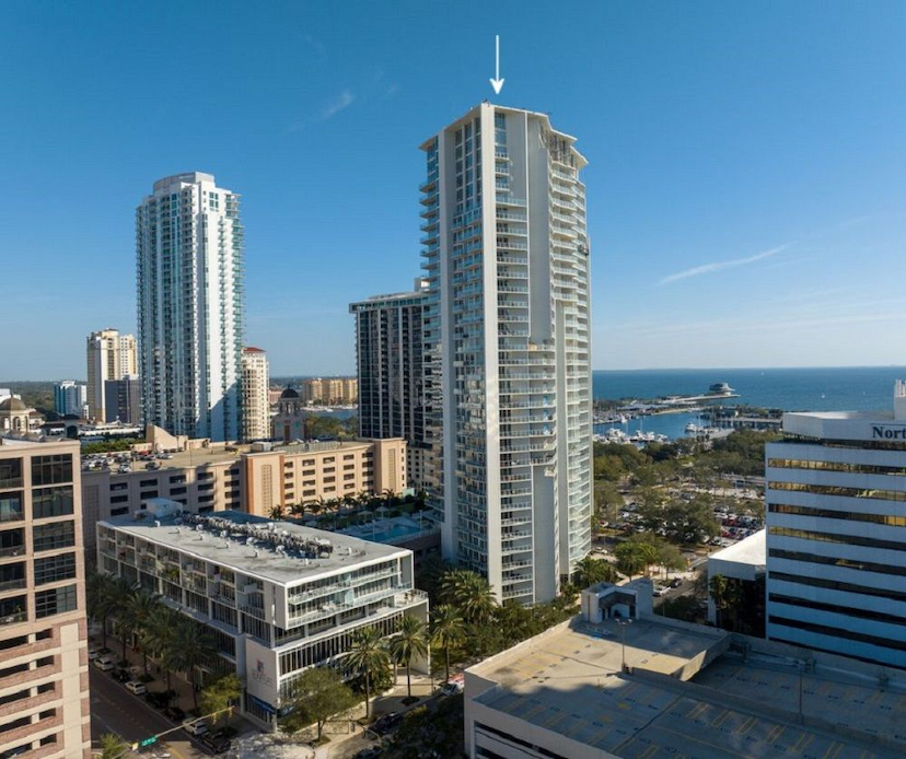 Dazzling, Panoramic Views At Signature Place Grand Penthouse