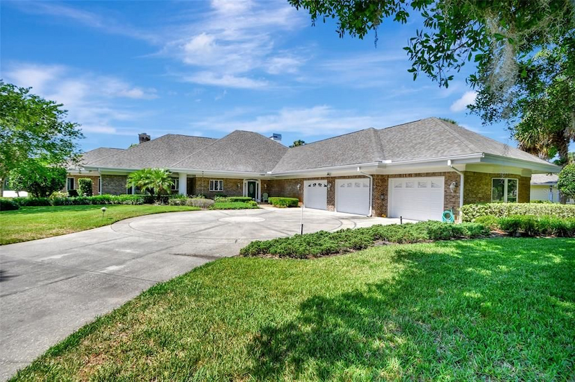 1988 QUAIL HOLLOW DR
