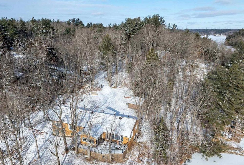105 TABER HILL LANE W
