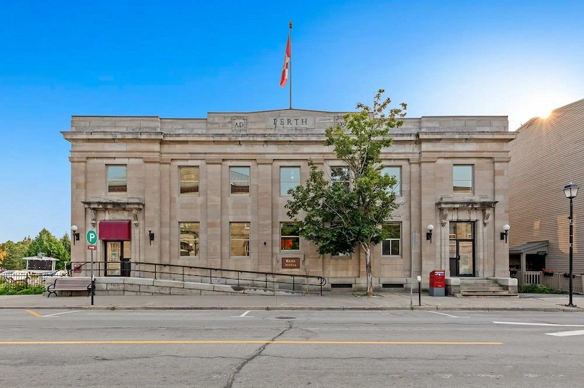 81 GORE STREET