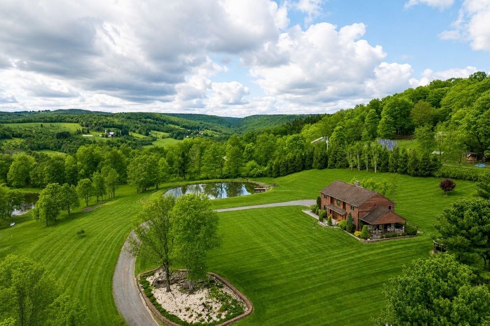 Callicoon Center Contemporary