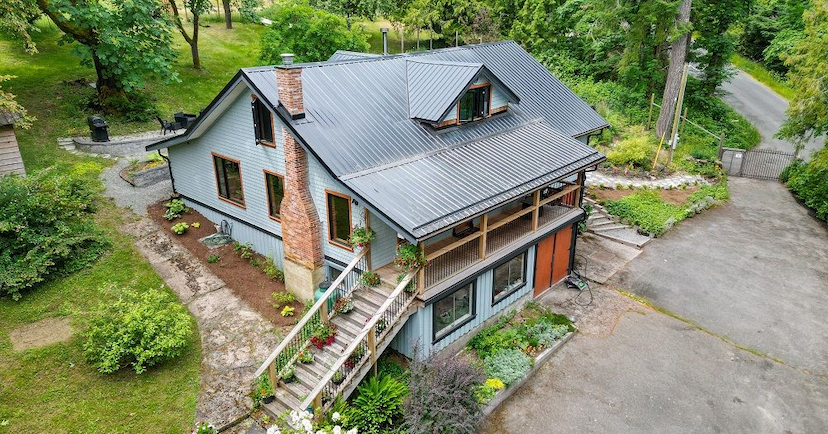 315 Booth Canal Rd