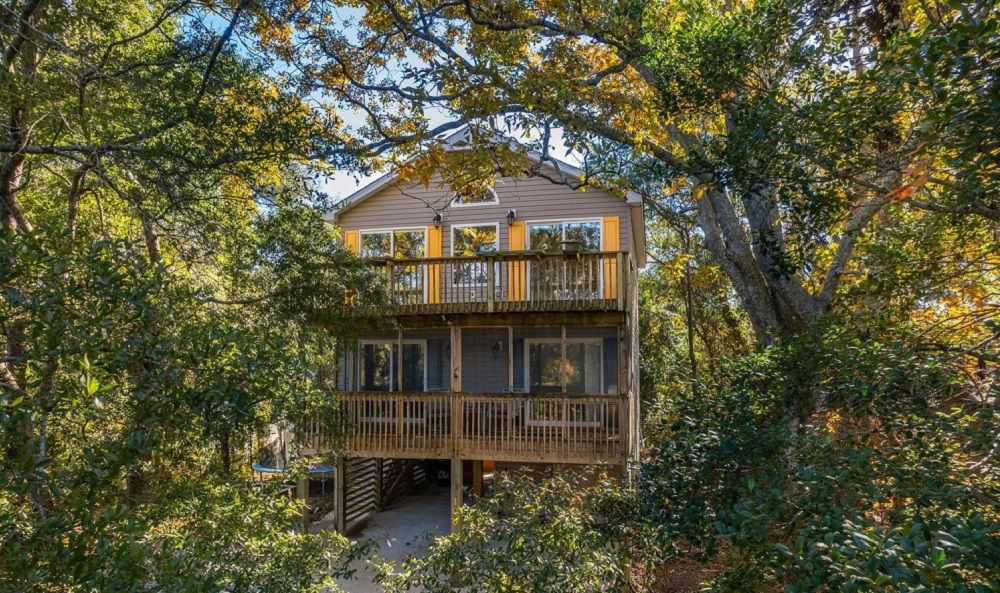 106 William Tryon Court