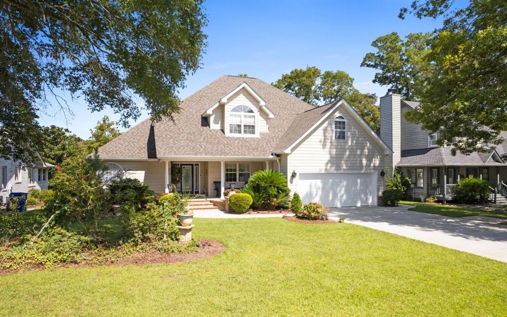 Unparalleled Coastal Living Experience